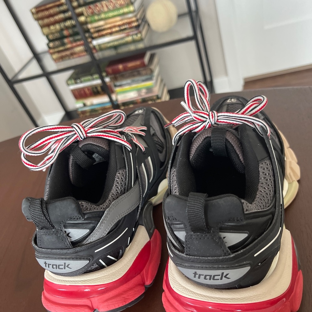 Balenciaga Black and Red Chunky Sneakers - Picture 3 of 5